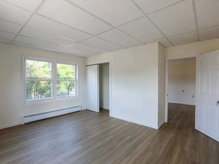 184-186 Broadway Rte #2C — Photo 14