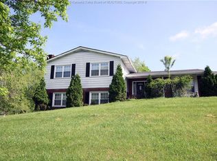 57 Grandview Ests, Clendenin, WV 25045