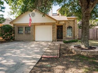 524 Logan Dr, Azle, TX 76020