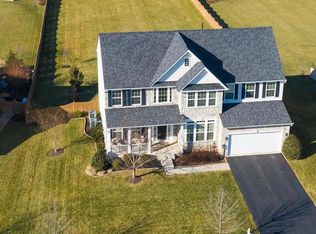 42238 Cameron Parish Dr, Ashburn, VA 20148