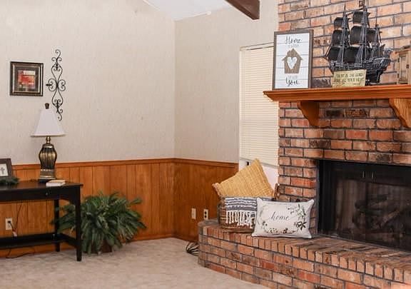 5th image of 2418 Somersworth Dr