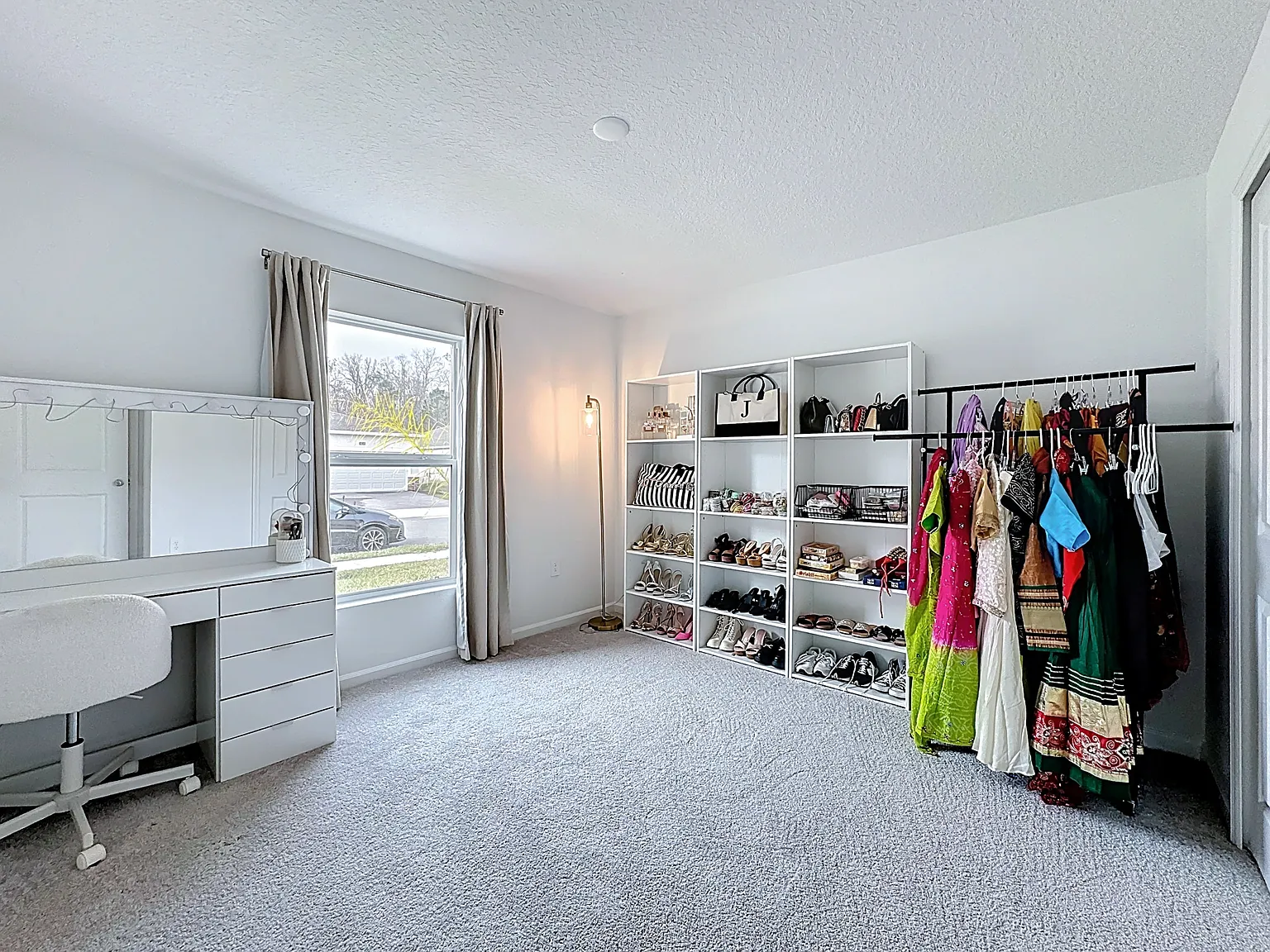 5023 Barnet Drive - 1 — Photo 3