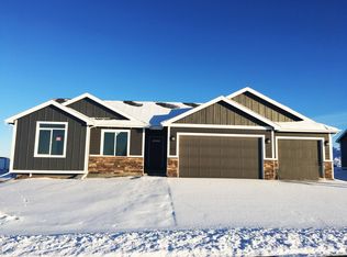 211 Sterling St, Gillette, WY 82718