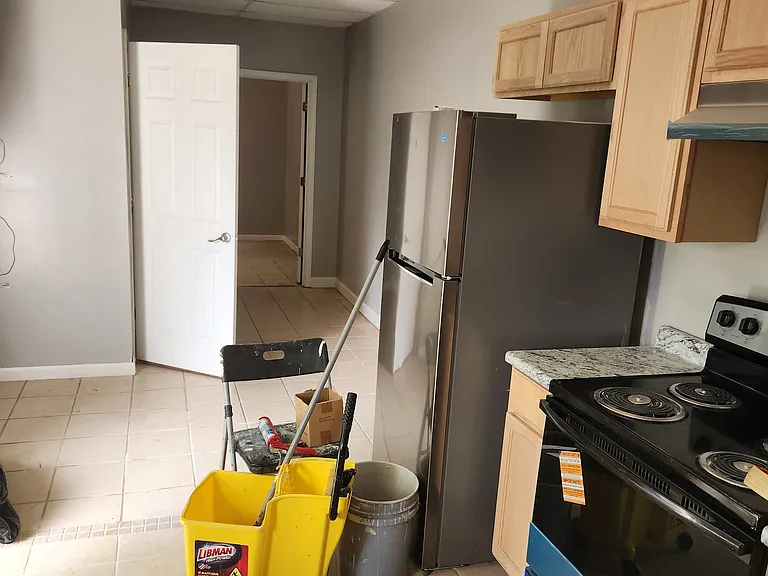 1915 Timberlake Pl — Photo 13