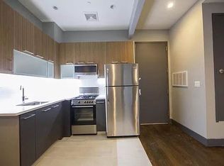 125 Boerum St APT 3F, Brooklyn, NY 11206