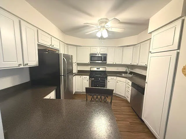 110 S Dunton Ave #4C — Photo 10