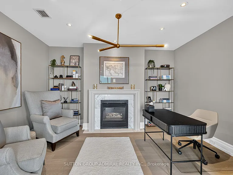 155 Saint Clair Ave W #1801 — Photo 7
