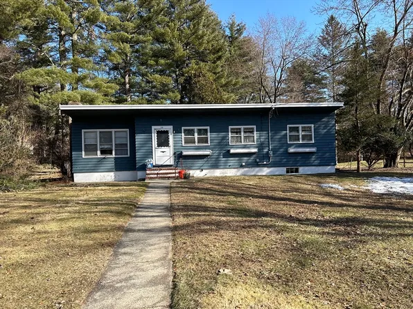 23 Red Acre Rd, Stow, MA 01775