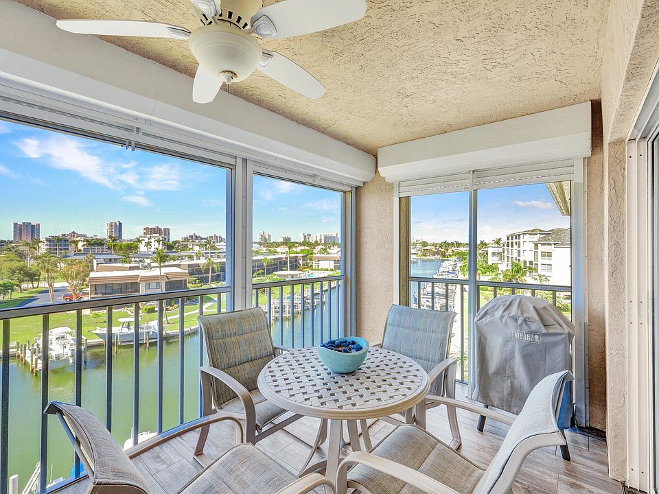 1st image of 900 Collier Ct APT 401