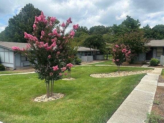 5th image of 2000 Wilson Rd APT 48