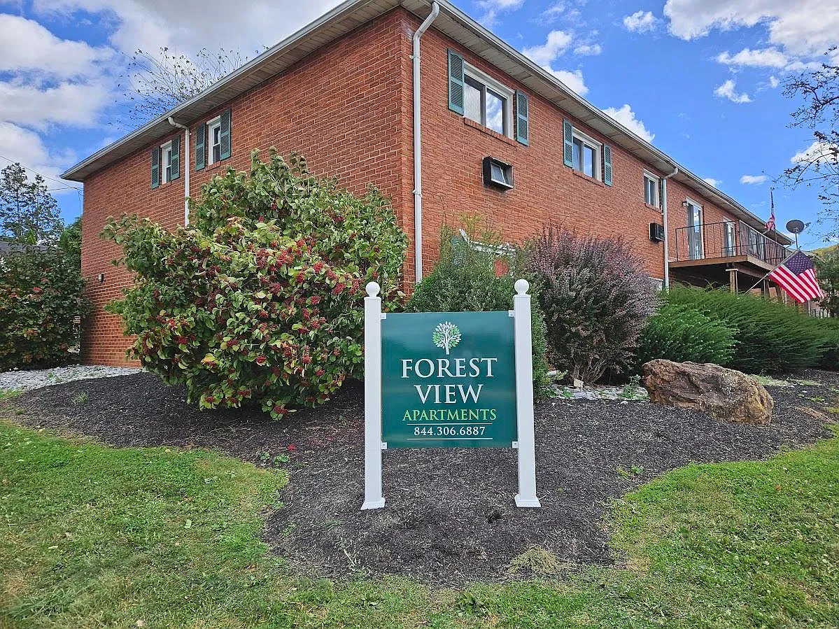 105 South 7th Street - 105 7th Street-Unit 3 — Photo 1