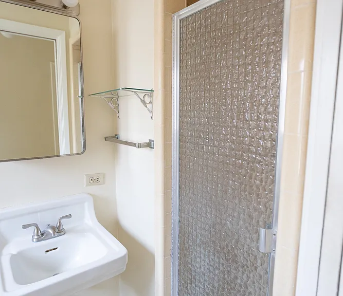 452 W Wilson Ave — Photo 24