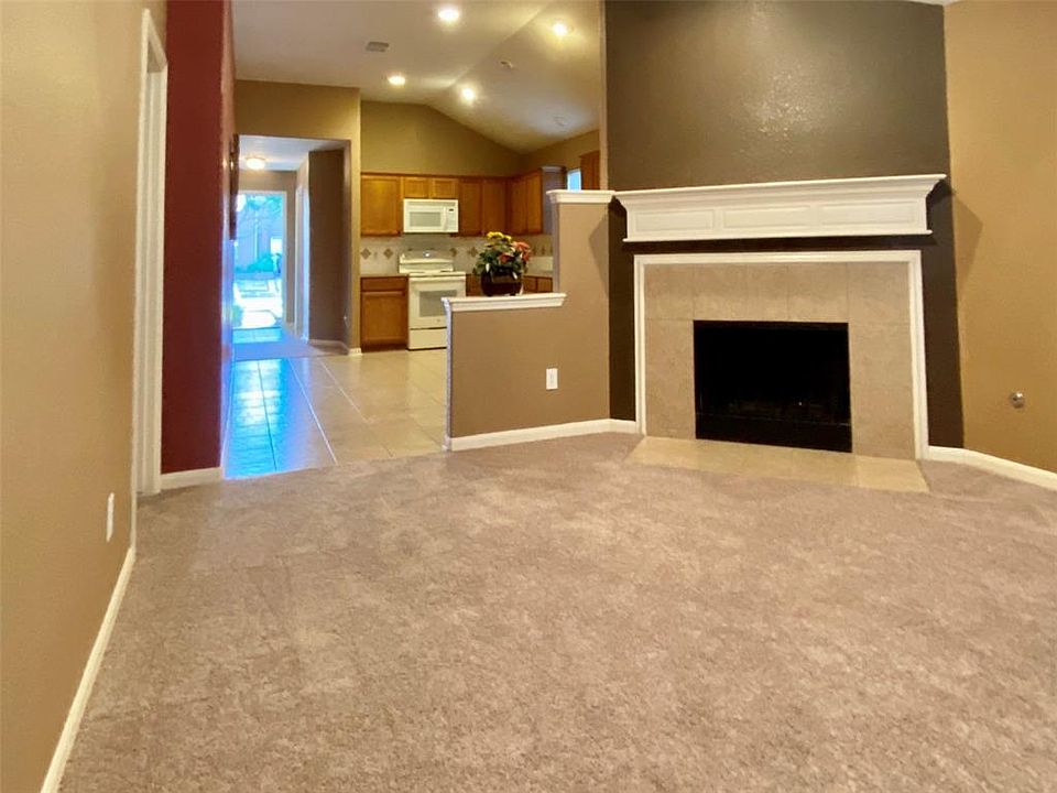 1st image of 13918 Maleewan Ln