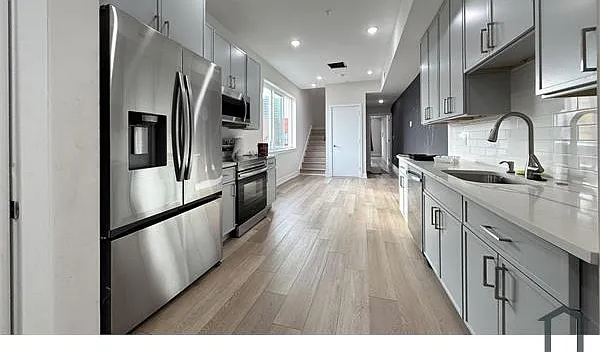 2526 N 9th St #8 — Photo 11