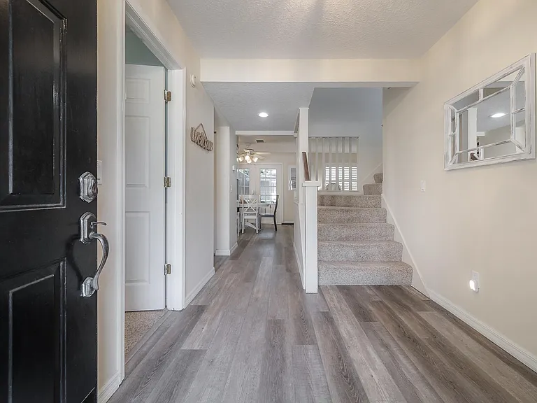 4210 W Roland St — Photo 28
