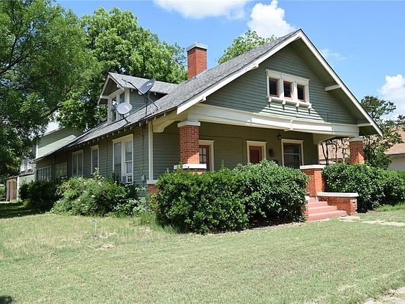 2nd image of 316 S Neches St