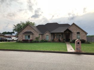 181 Babatwa Ln, Bullard, TX 75757