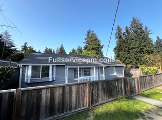 5803 238th St SW, Mountlake Terrace, WA 98043