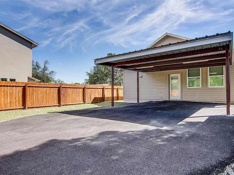 6407 Hopkins Dr #C — Photo 1