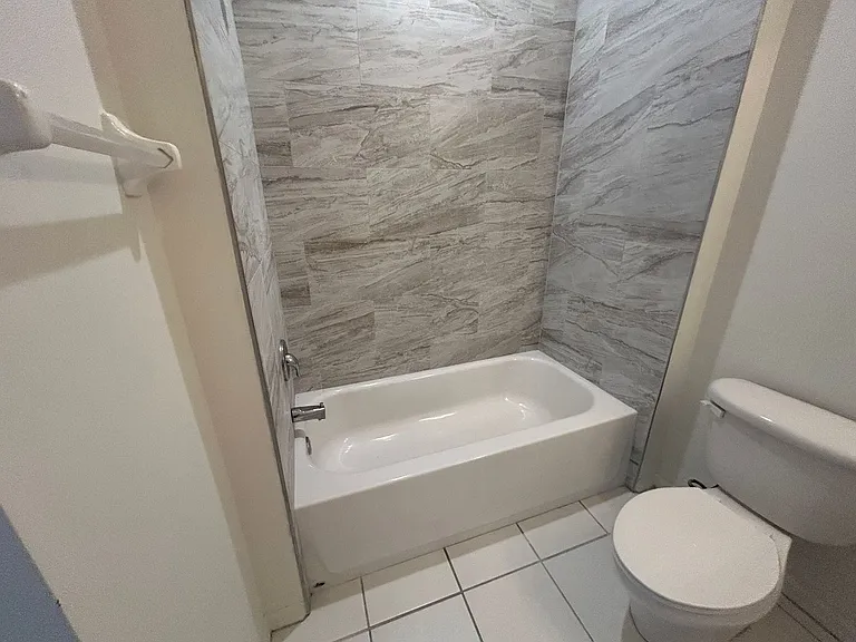 4255 Liron Ave #202 — Photo 16