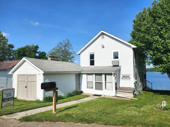 11201 Pennock Ln, Delton, MI 49046
