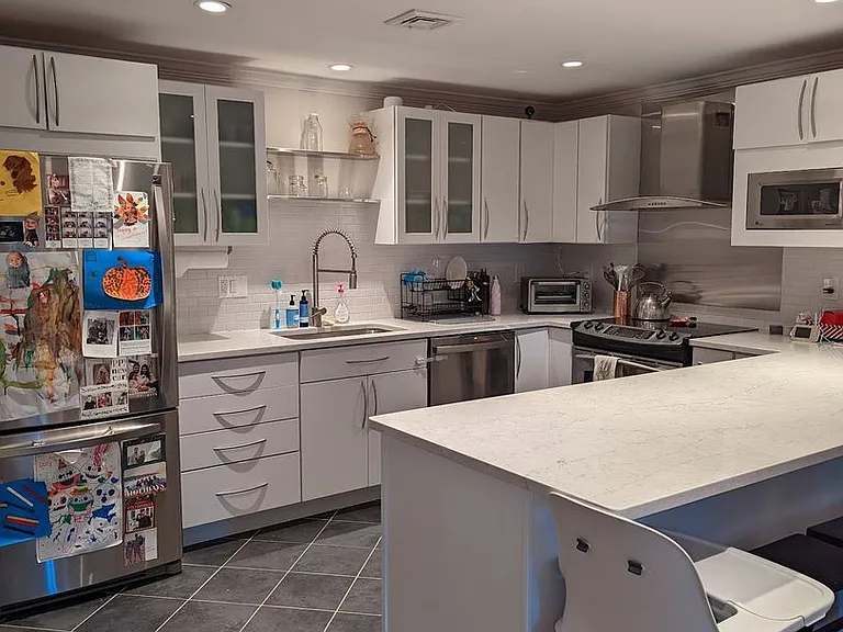 83 Dartmouth St #1 — Photo 2