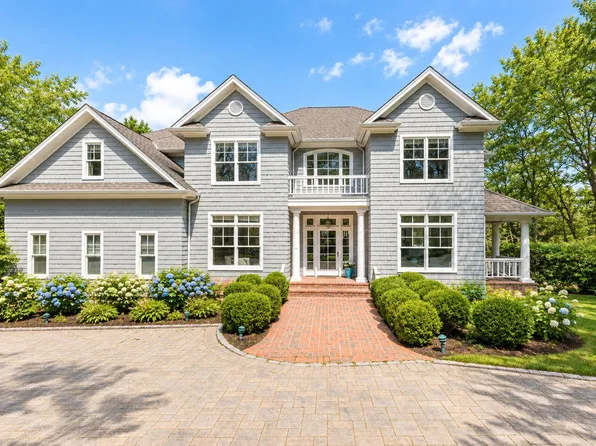 143 Northside Dr, Sag Harbor, NY 11963