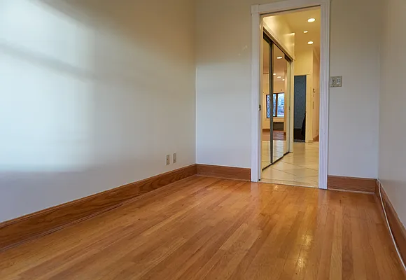 Rented by Steffan Olausson Partridge, LREB | media 22