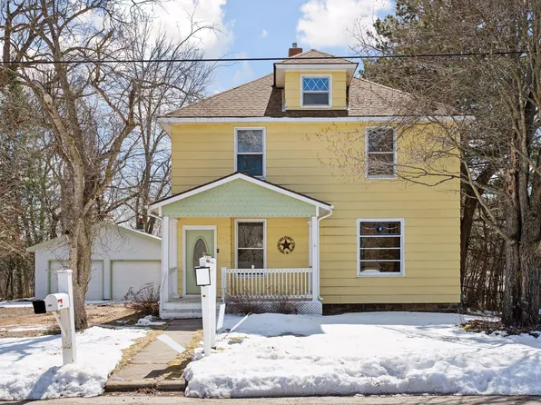 205 Lark St, Sandstone, MN 55072