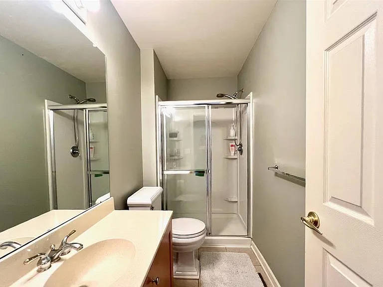 200 Dey St #283 — Photo 17