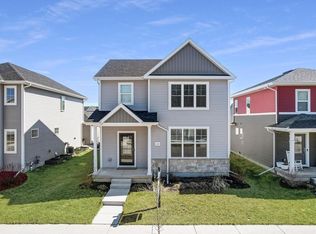 1245 Twisted Branch Way, Sun Prairie, WI 53590