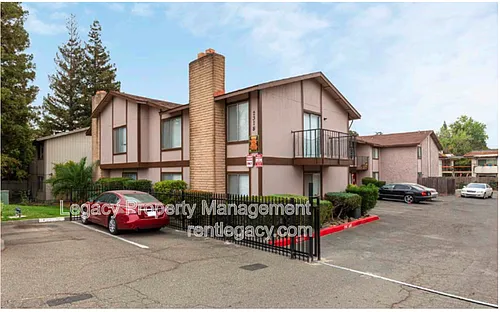 2318 Church Ave #8 Photo 1