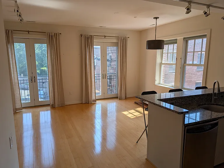 1704 T St NW #303 — Photo 11