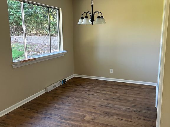 3rd image of 2334 Golden Camp Rd