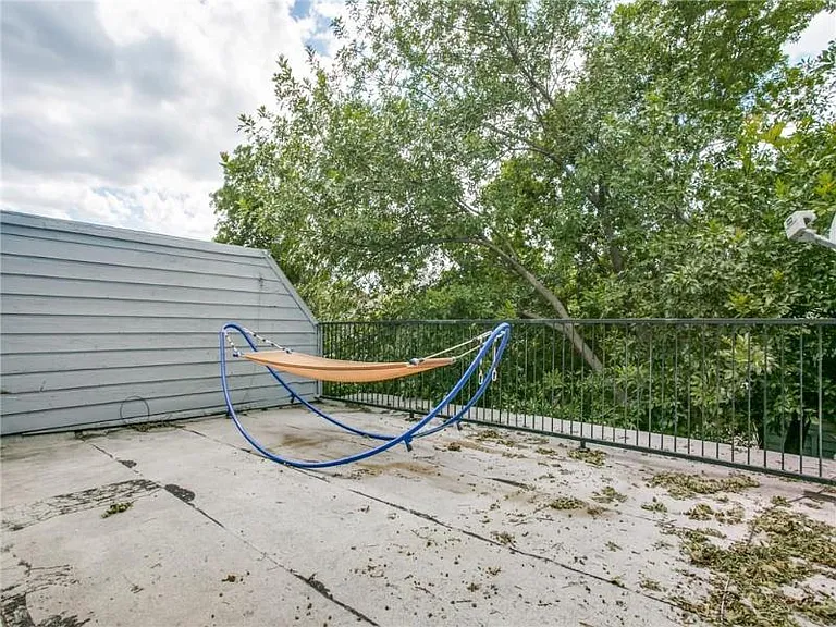 7215 Holly Hill Dr #101 — Photo 41