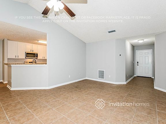 4th image of 11279 Chertsey Ln