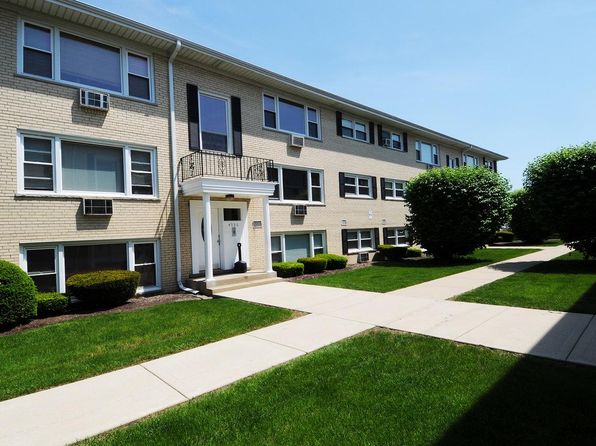 4936 N Leonard Dr Floor 2