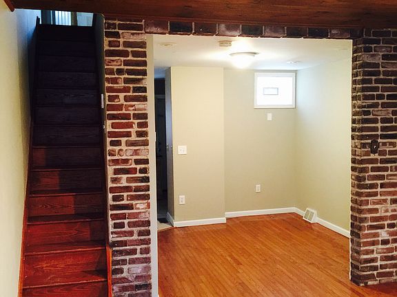 3rd image of 2531 S Fairhill St
