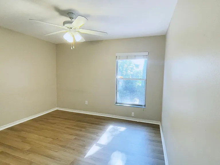 3404 Kayla Cir — Photo 13