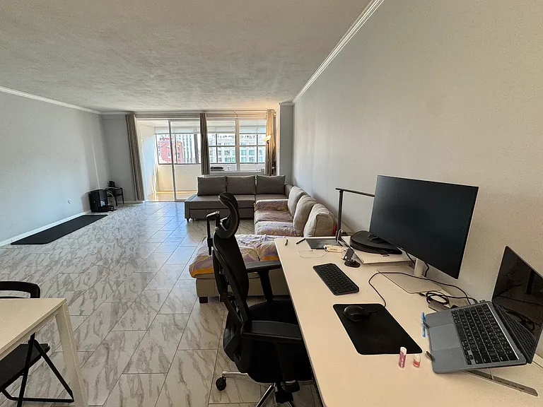 8 Whittier Pl #12F — Photo 9