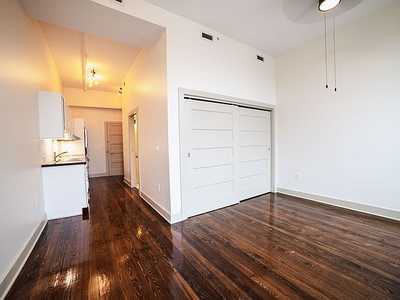 2nd image of 429 State St #203