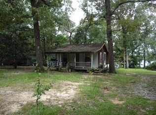 266 Pipers Landing Rd, Defuniak Springs, FL 32433