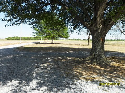 2nd image of 1345 Highway 145 S