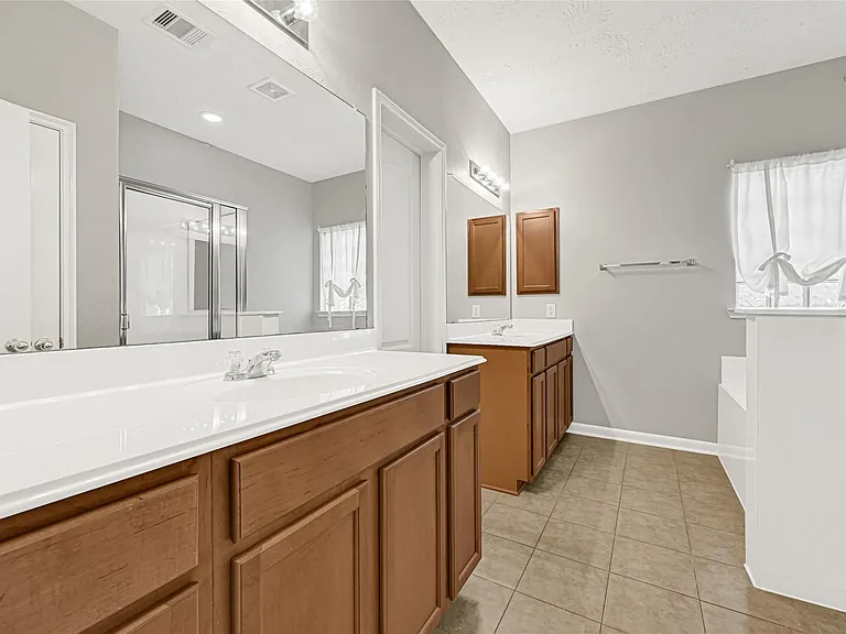 17255 Lafayette Hollow Ln — Photo 18