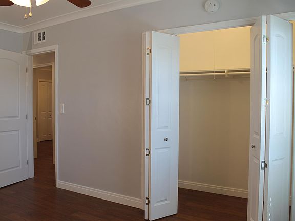 4th image of 14885 Fairvilla Dr