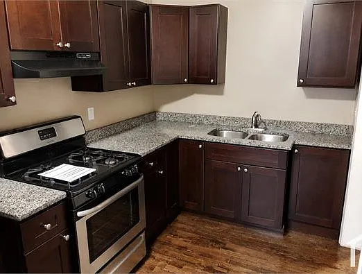1 bed, $1,249 — Photo 2