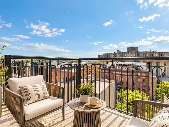 3rd image of 1584 Fulton St #10D