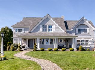 19 Niles Rd, Mystic, CT 06355