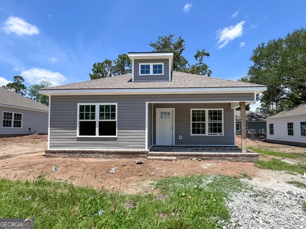 229 E Main St, Statesboro, GA 30458