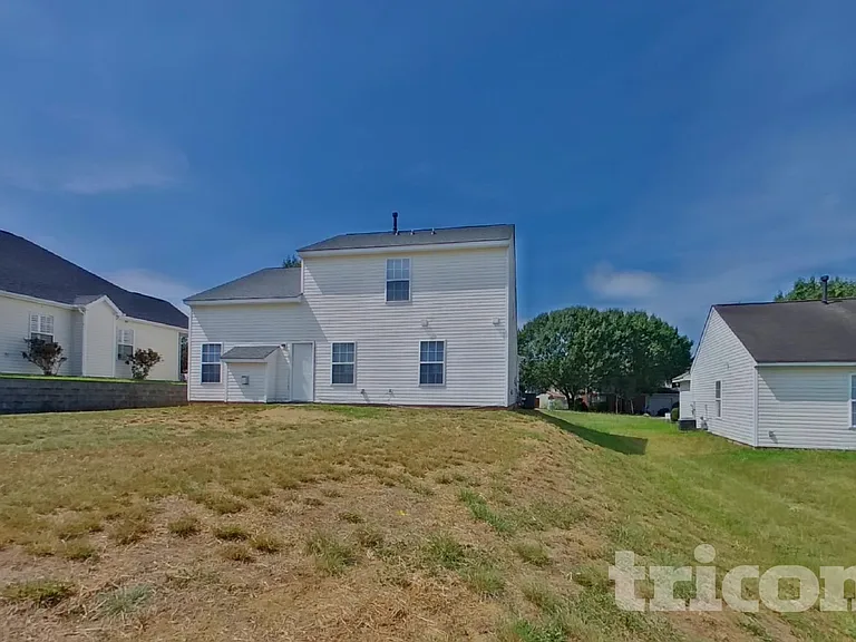 1208 Elise Marie Dr — Photo 15